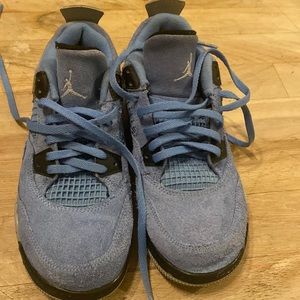 Jordan 4 unc